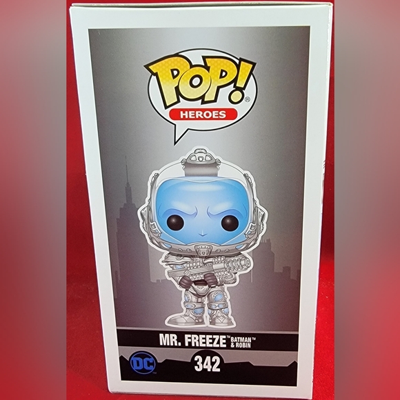 Mr. Freeze batman & robin funko # 342 (nib) Brand new mr. Freeze funko - Picture 6 of 7